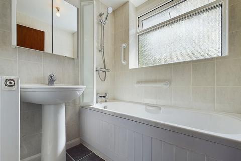 3 bedroom detached house for sale, Lansdowne Grove, Chester, CH4