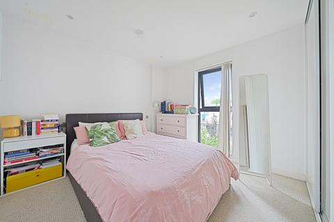 1 bedroom apartment to rent, Richmond Road, Hackney, London, E8