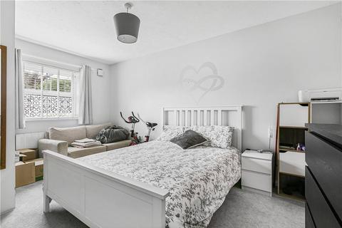 2 bedroom apartment for sale, Prince Albert Court, Staines Road West, Sunbury On Thames, Middlesex, TW16
