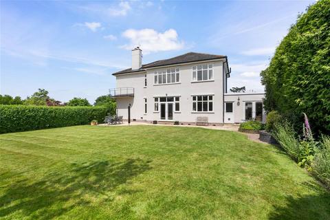 The Hedges Barneshall Avenue, Worcester, WR5 3EU