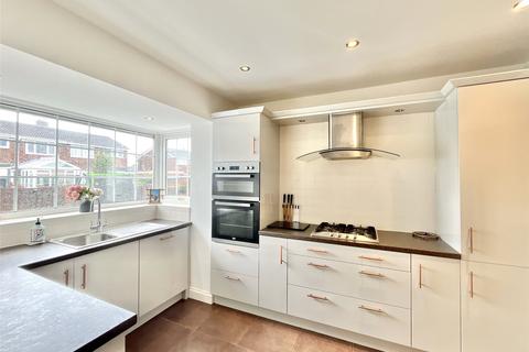 3 bedroom semi-detached house for sale, Sundridge Drive, Wardley, Gateshead, NE10