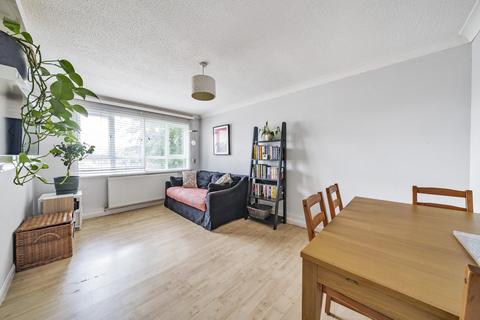 1 bedroom apartment for sale, Hanover Park, Peckham, London
