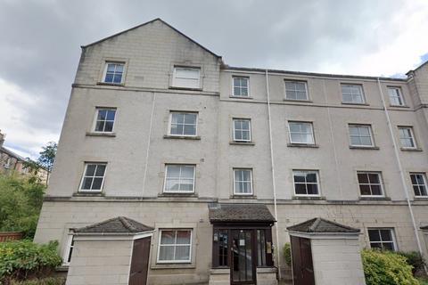 3 bedroom end of terrace house to rent, Murano Place, Edinburgh, EH7