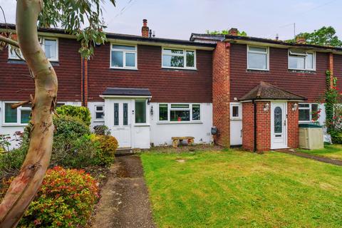 8 Turks Close, Uxbridge, UB8 3JH