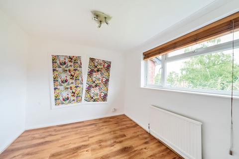 8 Turks Close, Uxbridge, UB8 3JH