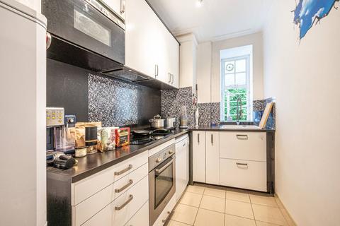 1 bedroom flat to rent, Finchley Road, Hampstead, London, NW3