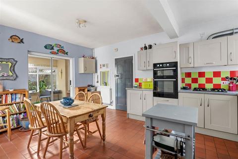 4 bedroom detached house for sale, Laugherne Road, Worcester