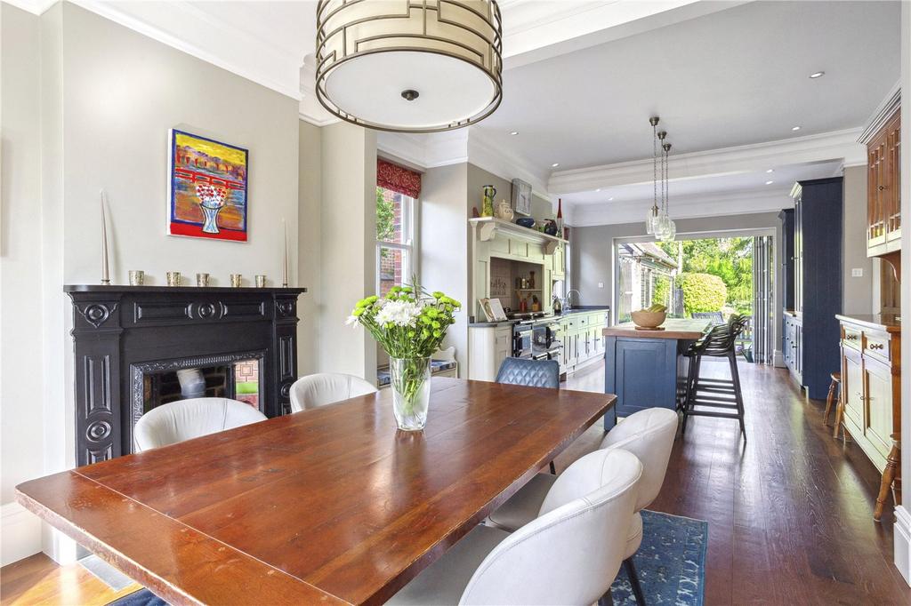 Kitchen/Breakfast