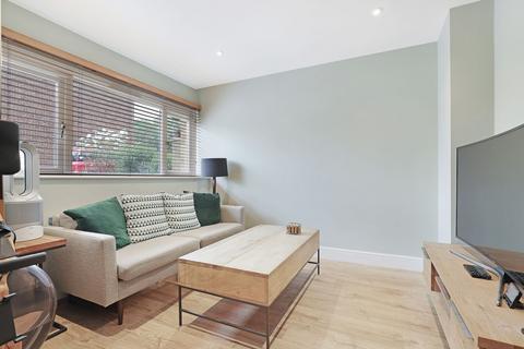 3 bedroom terraced house for sale, Andrews Close, Buckhurst Hill, IG9
