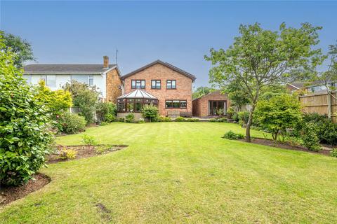 5 bedroom detached house for sale, Maplin Way North, Thorpe Bay, Essex, SS1