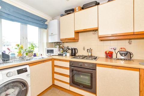 2 bedroom terraced house for sale, Storrington Close, Chichester, West Sussex