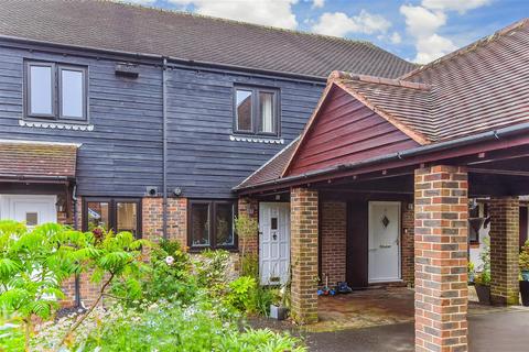 2 bedroom terraced house for sale, Storrington Close, Chichester, West Sussex