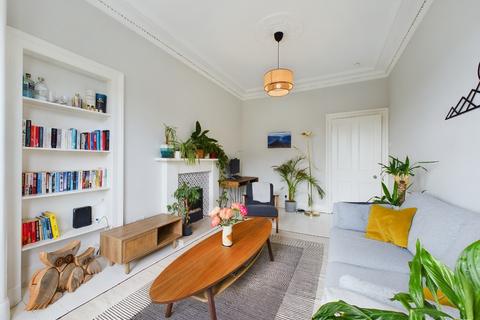1 bedroom flat to rent, Harrison Gardens, Shandon, Edinburgh, EH11