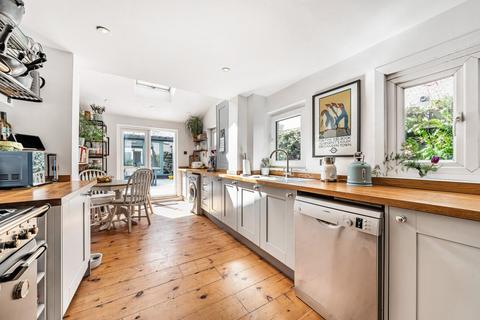 58 Station Road, London, SE20 7BJ