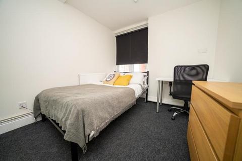 4 bedroom flat share to rent, Broomhall Street S3