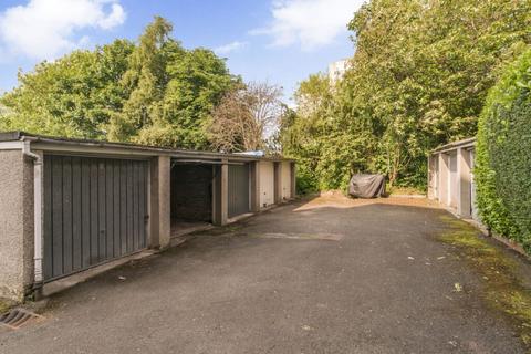 Garage for sale, Garage Orchard Brae Gardens