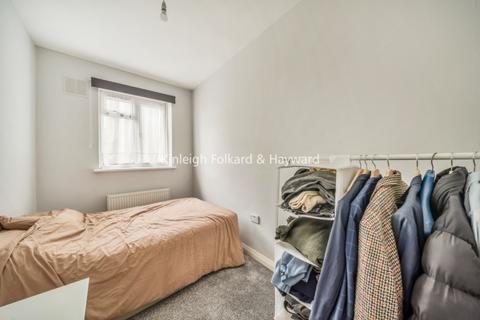 1 bedroom apartment to rent, Hanley Road London N4