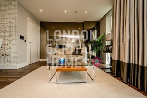 2 bedroom apartment to rent, Altitude Point 71 Alie Street London E1