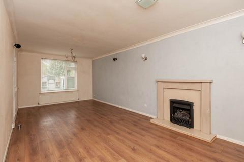 3 Cooke Close, Old Tupton, Chesterfield, S42 6JE