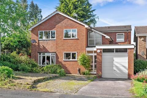 5 bedroom detached house for sale, Berrill Close, Droitwich