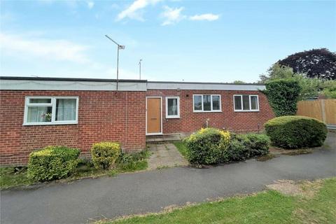 4 bedroom bungalow for sale, Thames Court, Basingstoke, Hampshire