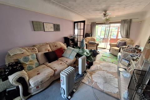 3 bedroom semi-detached house for sale, Ullswater Avenue, Prenton, Merseyside, CH43