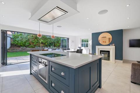 39 Foley Road, Claygate, Esher, KT10 0LU