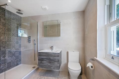 39 Foley Road, Claygate, Esher, KT10 0LU
