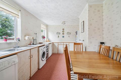 3 bedroom end of terrace house for sale, Hayling Road, South Oxhey