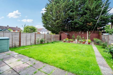 3 bedroom end of terrace house for sale, Hayling Road, South Oxhey
