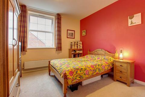 2 bedroom flat for sale, Alner Road, Blandford Forum