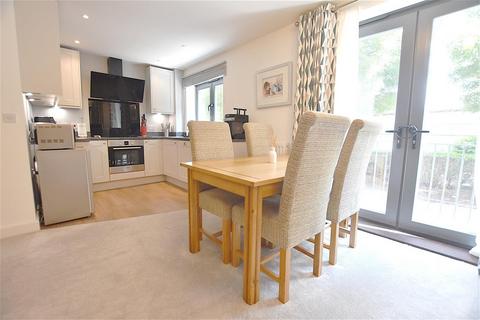 37, Pollard Court Basin Road, Worcester, WR5 3GB