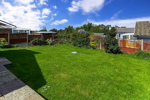 2 bedroom bungalow for sale, Shearwater Avenue, Whitstable, Kent
