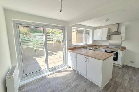 3 bedroom semi-detached house to rent, Leigh View Road, Bristol BS20