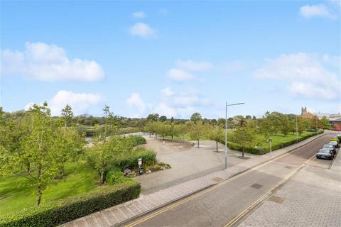Apartment 20, Aston Court Basin Road, Worcester, WR5 3FR
