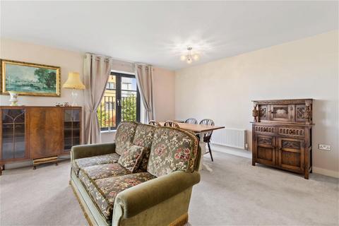 Apartment 20, Aston Court Basin Road, Worcester, WR5 3FR