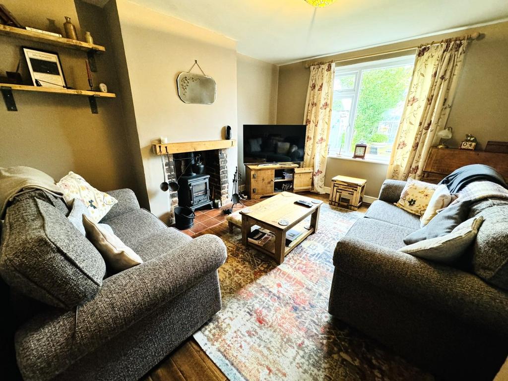 Fletcher Road, Willenhall 2 bed semidetached house for sale £180,000