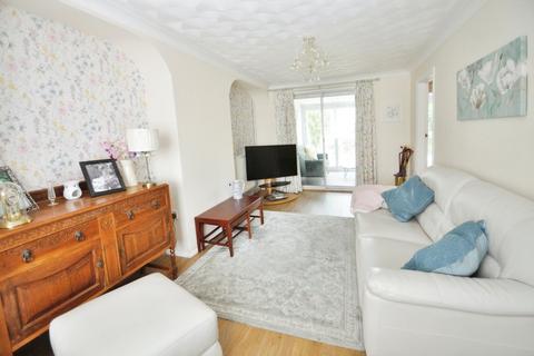 2 bedroom terraced house for sale, Church Avenue, Broomfield, Chelmsford, CM1