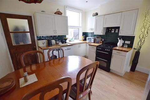 32 Derby Road, Worcester, WR5 1AE
