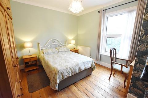 32 Derby Road, Worcester, WR5 1AE