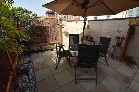 32 Derby Road, Worcester, WR5 1AE