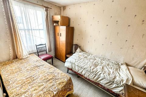 2 Athelstan Road, Tywyn, LL36 9AN