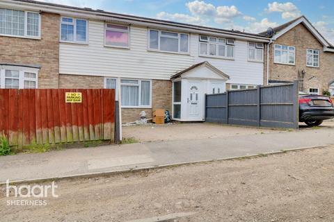 3 bedroom terraced house for sale, Imperial Drive, Warden Bay
