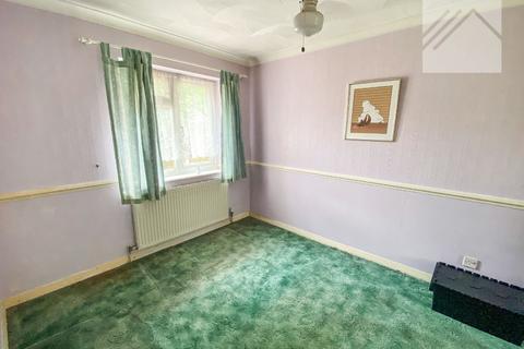 2 bedroom bungalow for sale, Lottem Road, Canvey Island