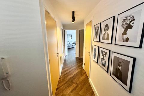 2 bedroom flat for sale, Lion Court, 100 Warstone Lane, Birmingham, West Midlands, B18