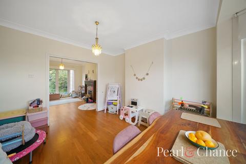 3 bedroom semi-detached house to rent, Cheviot Gardens, London, NW2