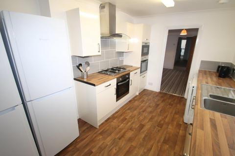 6 bedroom terraced house to rent, North Road West, Plymouth PL1