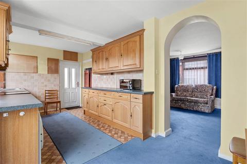 56 Coventry Avenue, Worcester, WR2 4LU