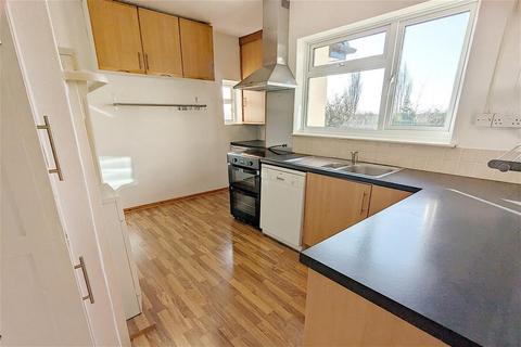 120 Battenhall Road, Worcester, WR5 2BT