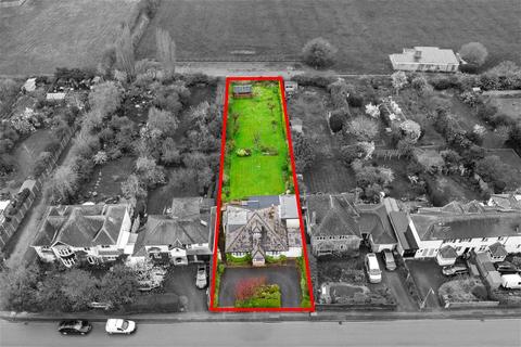 120 Battenhall Road, Worcester, WR5 2BT